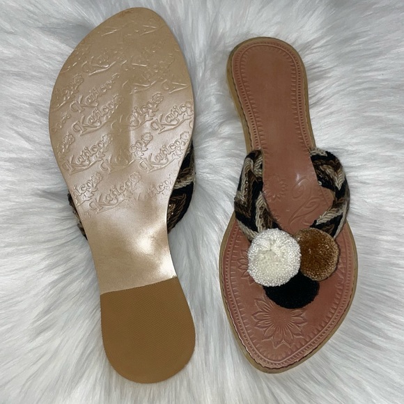 🇨🇴🦋 Handwoven Wayuu Sandals - Picture 3 of 8